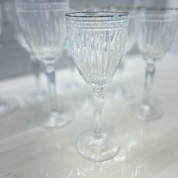 Waterford Marquis Crystal Hanover Platinum Wine Glasses / 4 Red Wine / 6 White - Picture 12 of 14